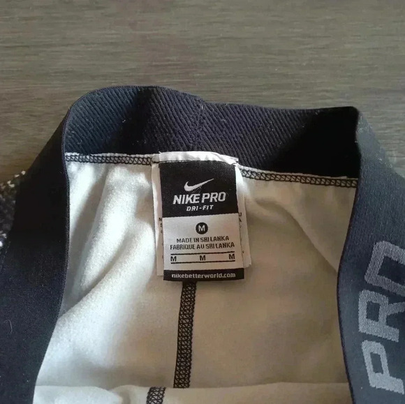 Nike Full length leggings Medium - Picture 4 of 4